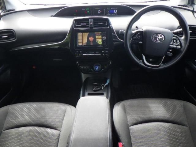 2019 Toyota Prius S auction photo 3