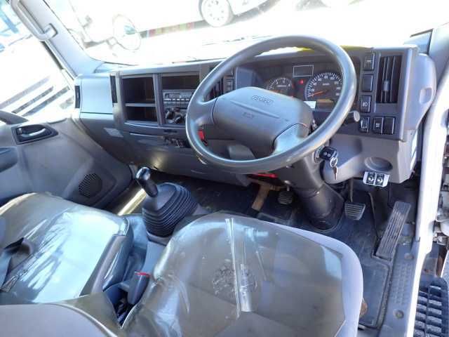 2010 Isuzu Elf 2.0t パネルバン auction photo 6