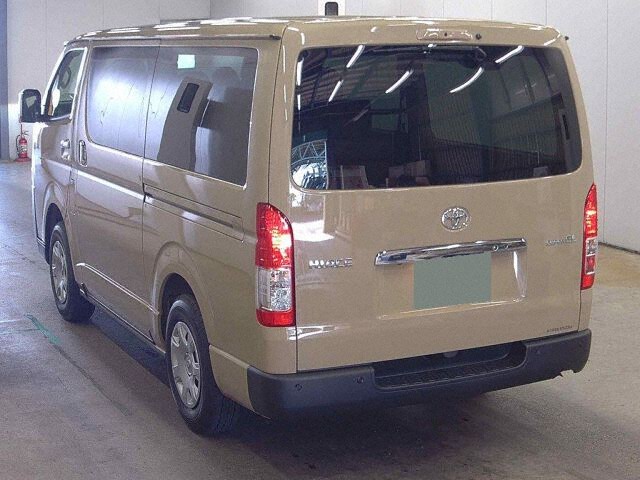2026 Toyota Hiace ロングスーパーGL 4WD auction photo 2
