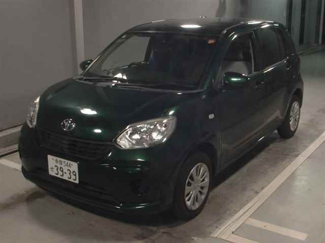 2018 Toyota Passo X LパッケージS auction photo 4