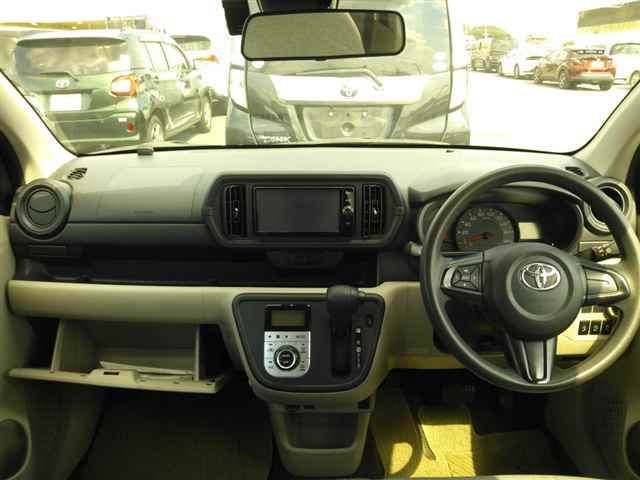 2018 Toyota Passo X LパッケージS auction photo 8