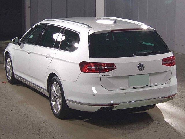 2018 Volkswagen パサートヴァリアント TDIエレガンスライン auction photo 2