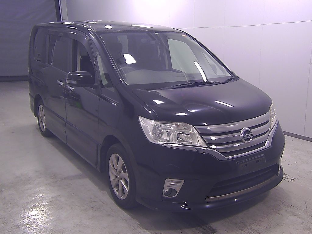2011 Nissan Serena ハイウェイスター Japan auction vehicle