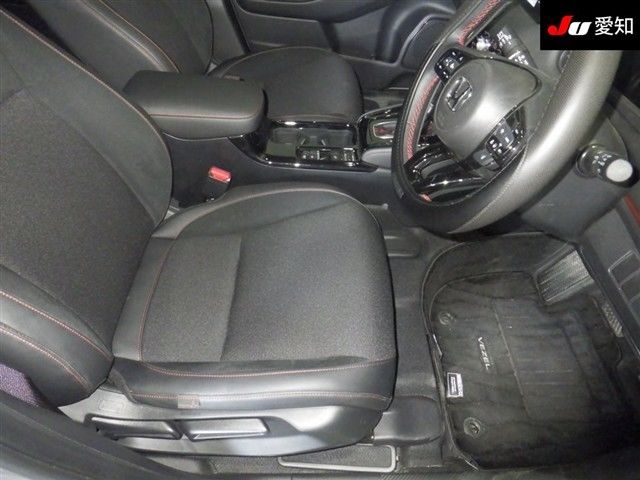 2026 Honda Vezel e:HEV RS auction photo 6