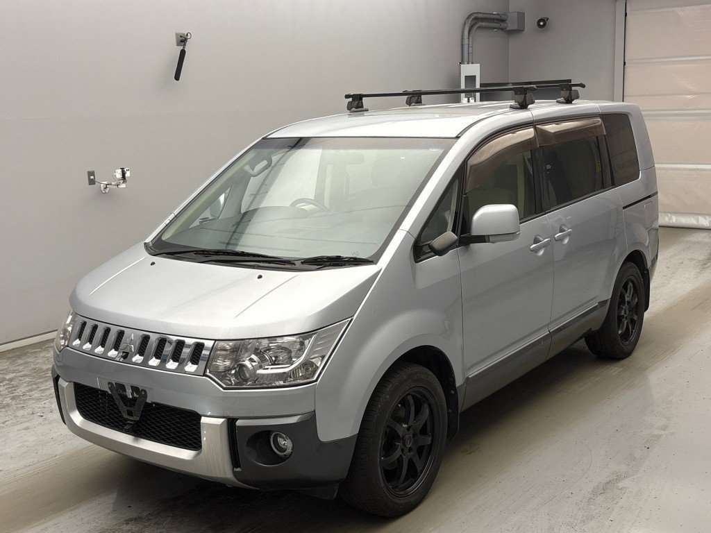 2015 Mitsubishi Delica D:5 G Power Package Japan auction vehicle
