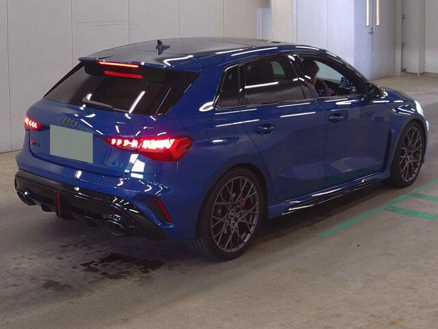 2025 Audi RS3スポーツバック Base grade 4WD auction photo 5