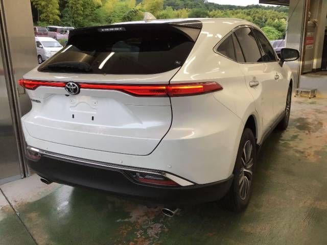 2023 Toyota Harrier G auction photo 4