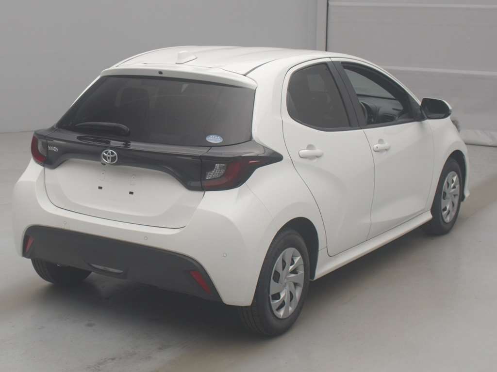 2020 Toyota Yaris X auction photo 2