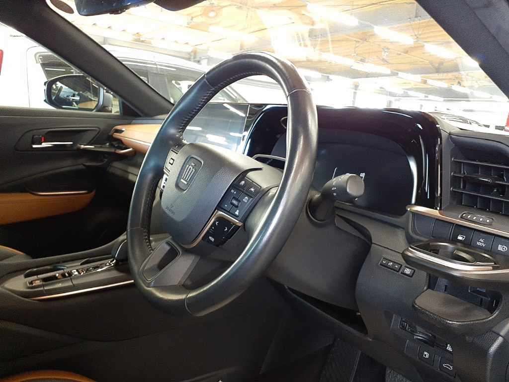 2023 Toyota Crown Crossover RSアドバンスド 4WD auction photo 9