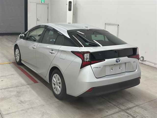 2021 Toyota Prius S auction photo 2