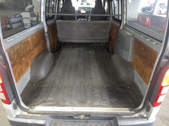 2006 Toyota Hiace ロングDX auction photo 3