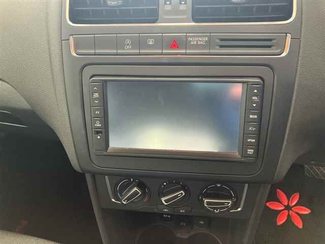 2015 Volkswagen VWポロ5HB TSIコンフォートライン auction photo 6
