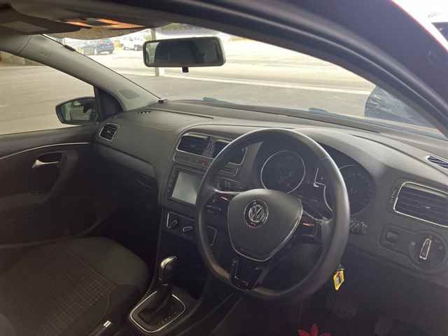 2015 Volkswagen VWポロ5HB TSIコンフォートライン auction photo 3