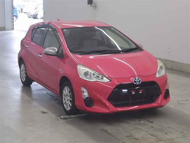 2015 Toyota Aqua S Japan auction vehicle