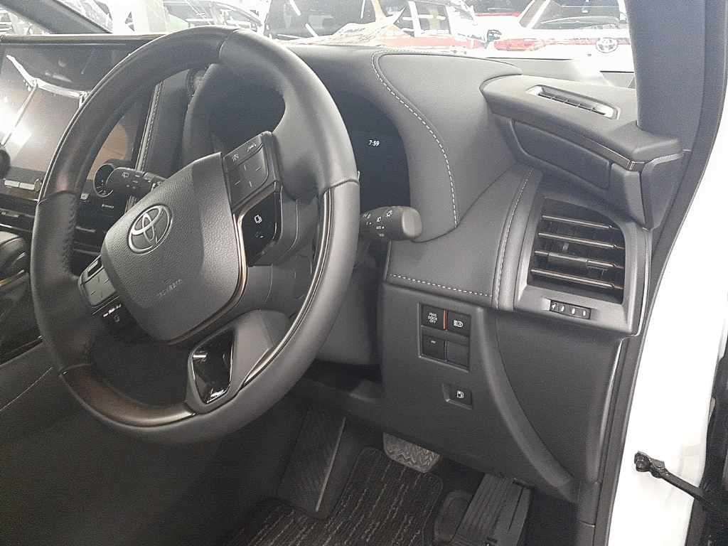 2025 Toyota Alphard Z auction photo 9