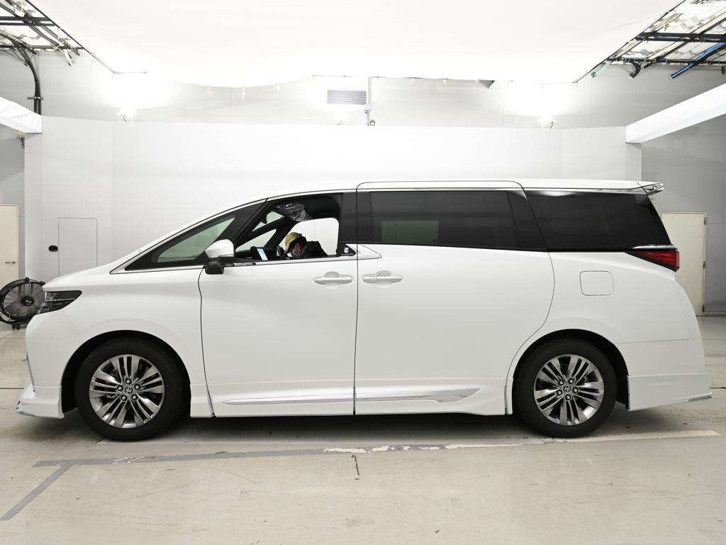 2025 Toyota Alphard Z auction photo 4
