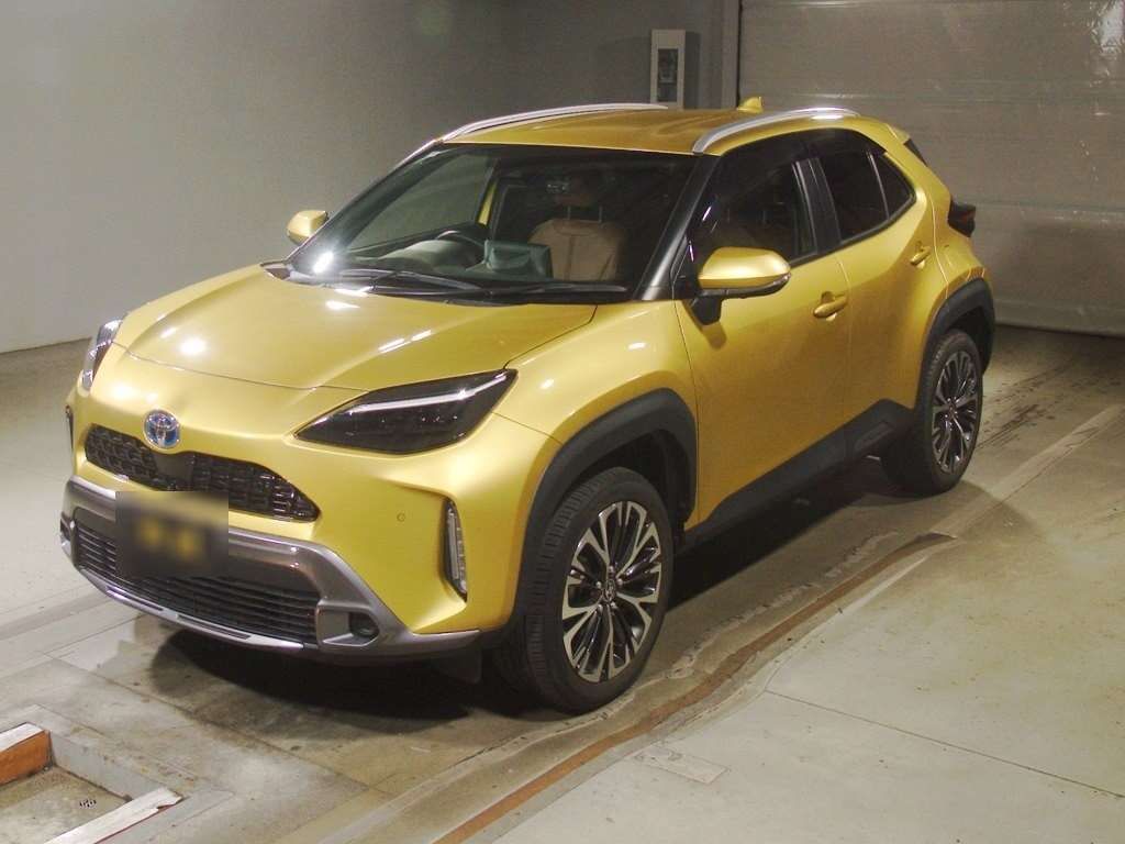Japan Auction Vehicles 4 2022 Toyota Yaris Cross ハイブリッドZ アドベンチャー auction photo