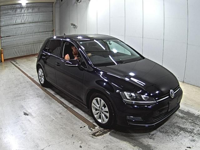 2014 Volkswagen ゴルフ TSIコンフォートラインブルーモーションテクノロジー Japan auction vehicle