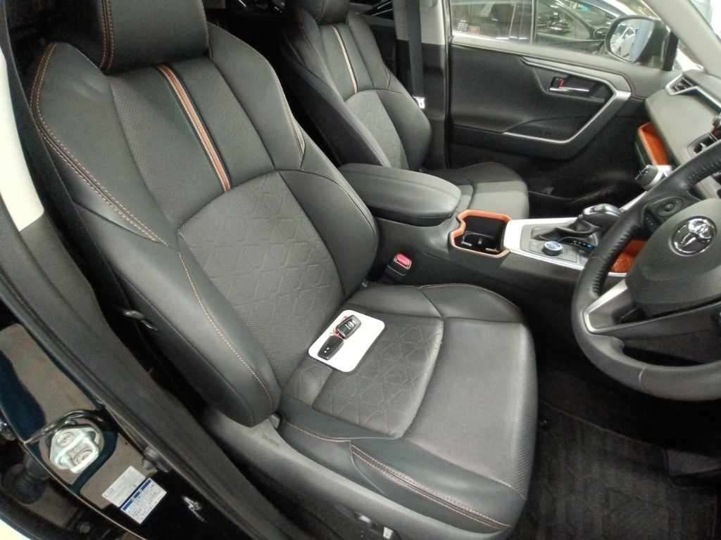 2022 Toyota RAV4 Adventure 4WD auction photo 10