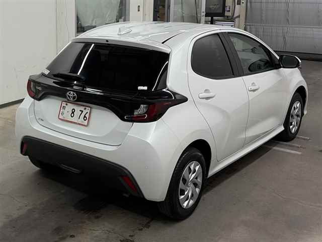 2023 Toyota Yaris G 4WD auction photo 5