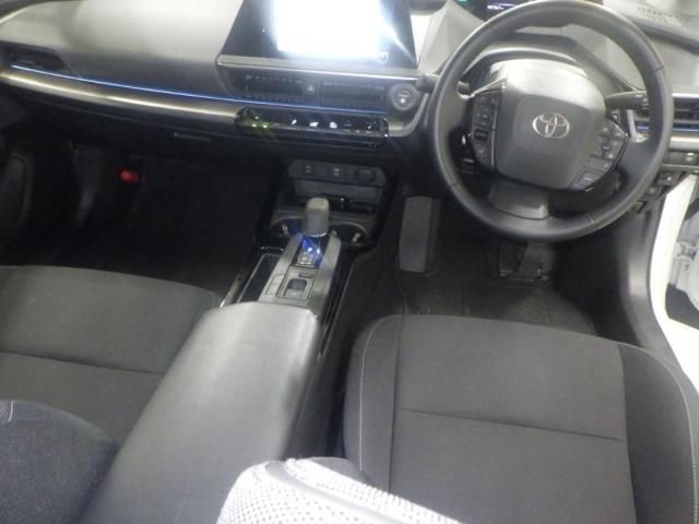 2023 Toyota Prius G auction photo 3