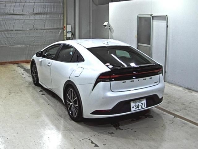 2023 Toyota Prius G auction photo 2