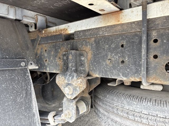 2018 Hino Dutro Wキャブ auction photo 14