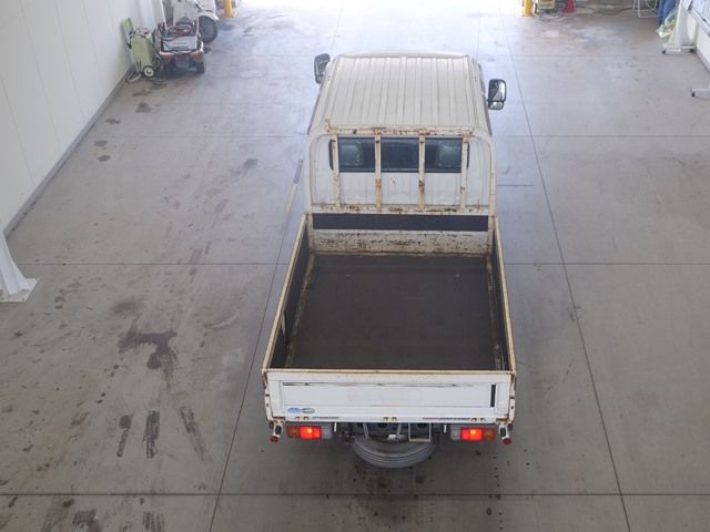 2018 Hino Dutro Wキャブ auction photo 3