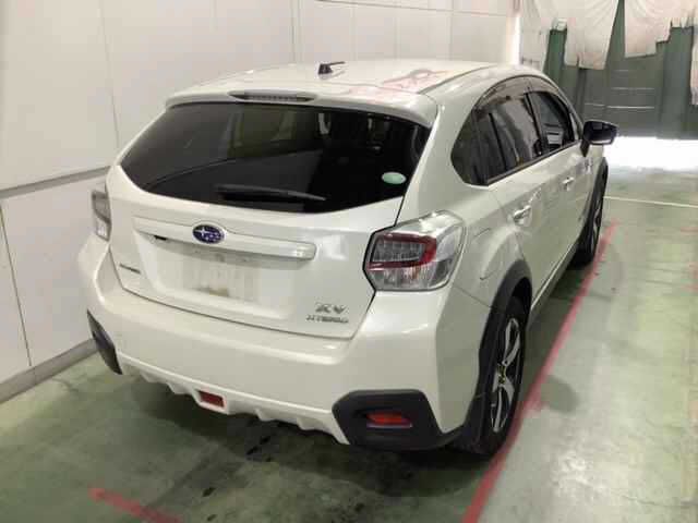 2015 Subaru XV Hybrid 2.0i-L EyeSight 4WD auction photo 2
