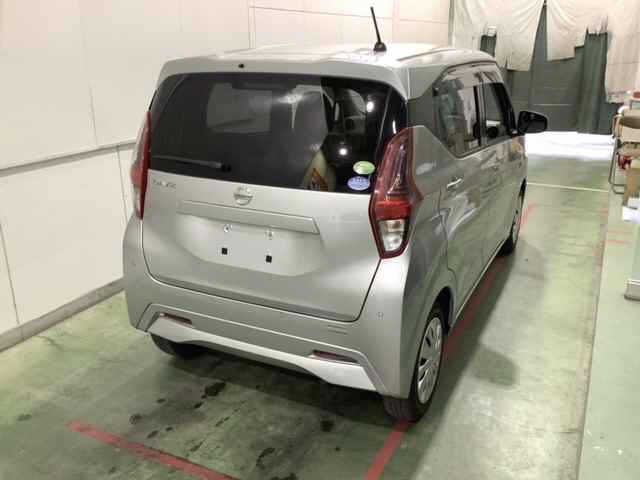 2021 Nissan Dayz auction photo 2