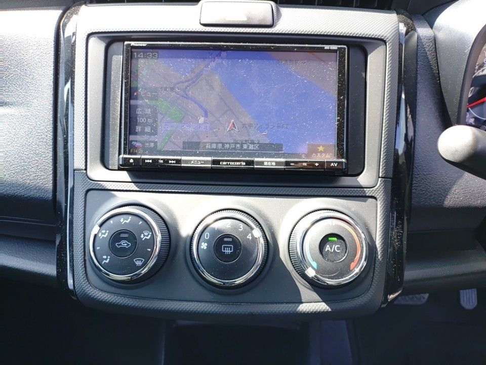 2020 Toyota カローラ アクシオ auction photo 11