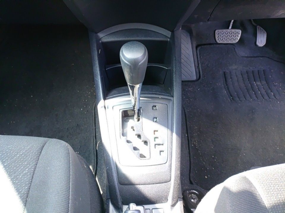2020 Toyota カローラ アクシオ auction photo 12