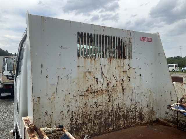 2018 Isuzu Elf dump auction photo 10