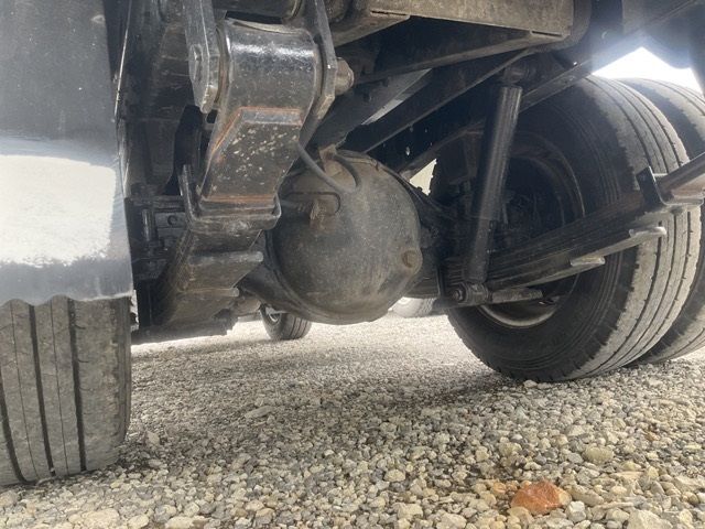 2018 Isuzu Elf dump auction photo 8