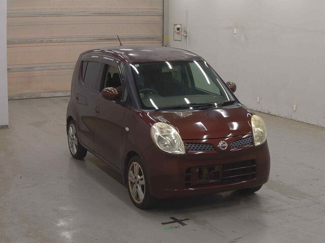 2011 Nissan モコ Japan auction vehicle
