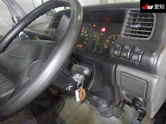2002 Isuzu エルフ T auction photo 5