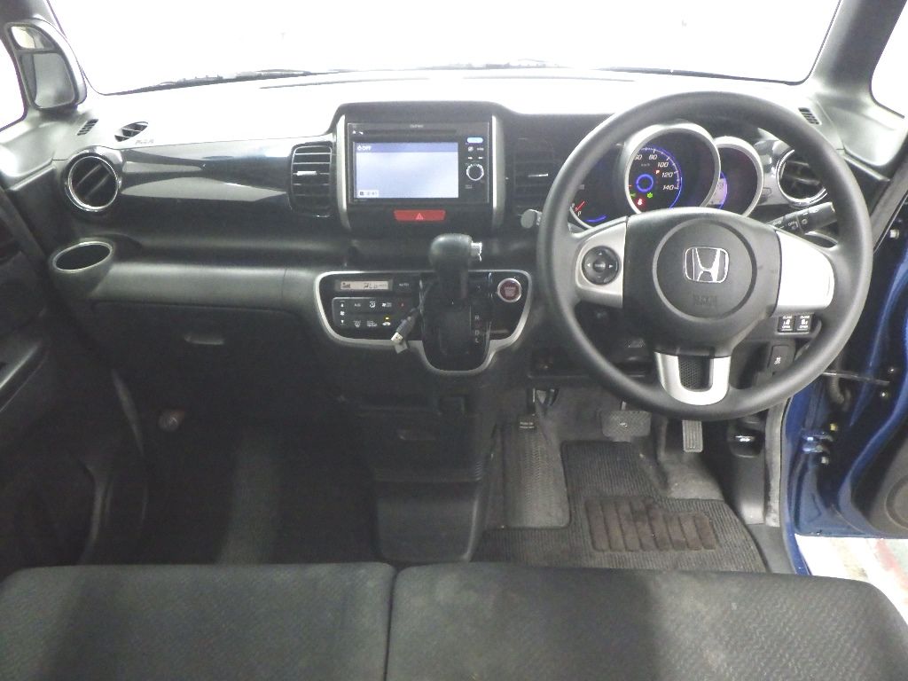 2012 Honda N BOX+ 4WD カスタムG Lパッケージ auction photo 3
