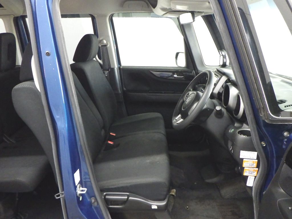 2012 Honda N BOX+ 4WD カスタムG Lパッケージ auction photo 6