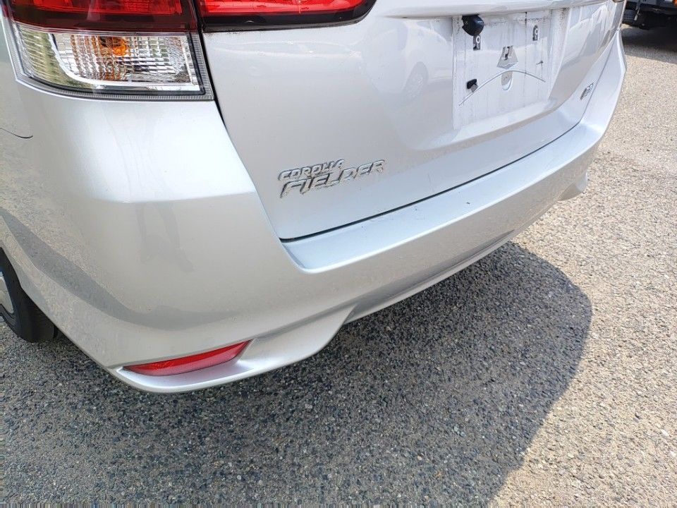 2018 Toyota Corolla Fielder auction photo 23
