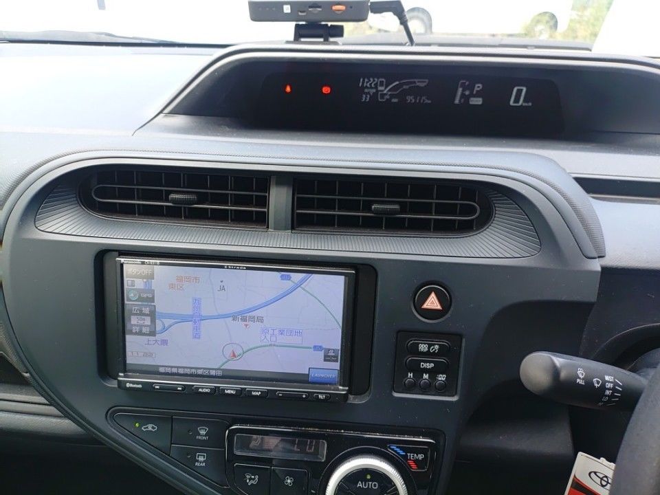 2021 Toyota Aqua auction photo 11