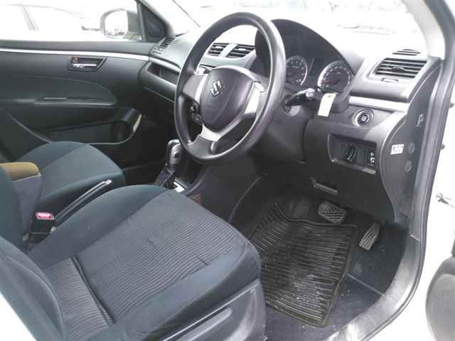 2012 Suzuki Swift XG auction photo 3