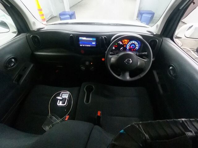 2018 Nissan Cube 15X auction photo 3