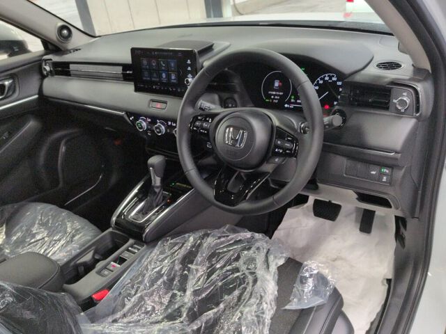 2026 Honda Vezel HV E:HEV Z auction photo 3