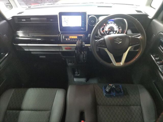 2019 Suzuki Spacia ハイブリッドXS auction photo 3