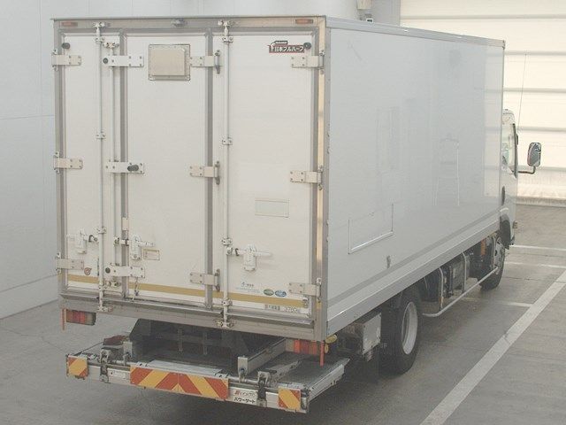 2020 Isuzu Elf Van auction photo 2