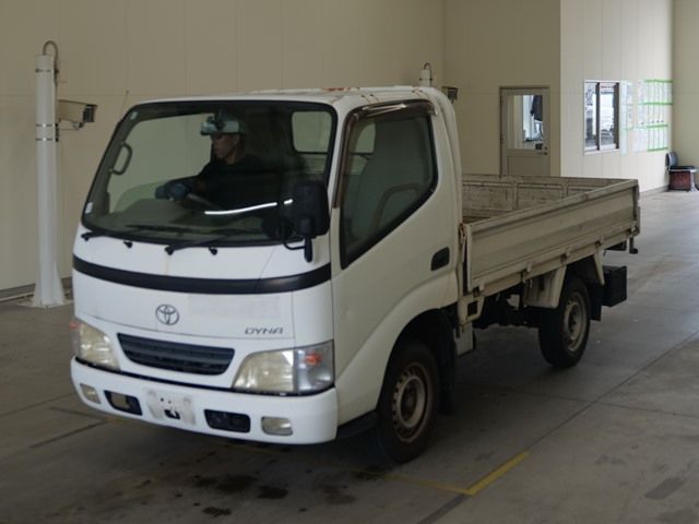 Japan Auction Vehicles 20 2003 Toyota Dyna Hira auction photo