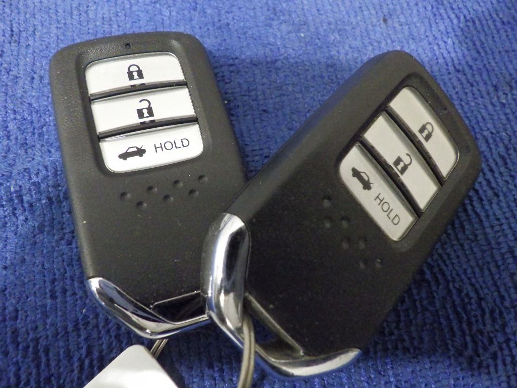 2021 Honda Insight EX auction photo 12