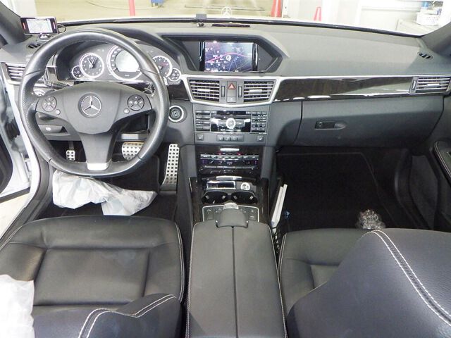 2010 Mercedes-Benz E-Class E550 Avantgarde auction photo 3