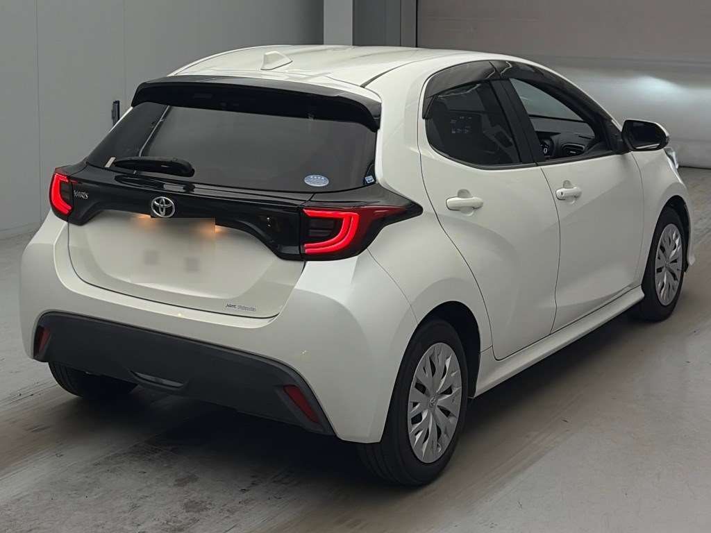 2020 Toyota Yaris Z auction photo 2