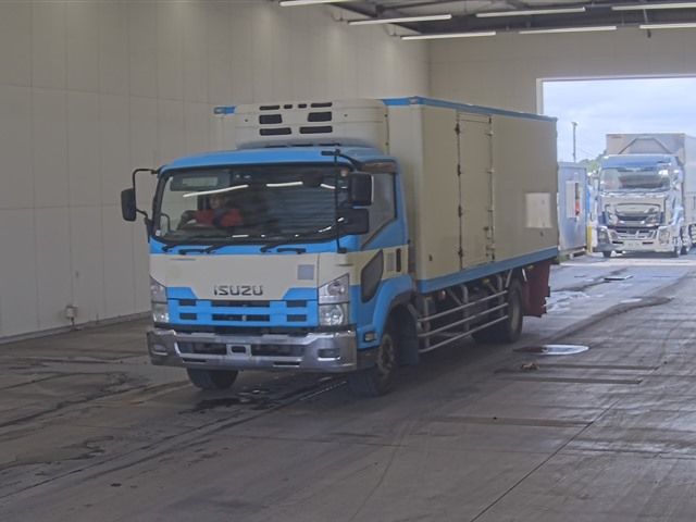 2011 Isuzu Forward レイゾウレイトウ Japan auction vehicle